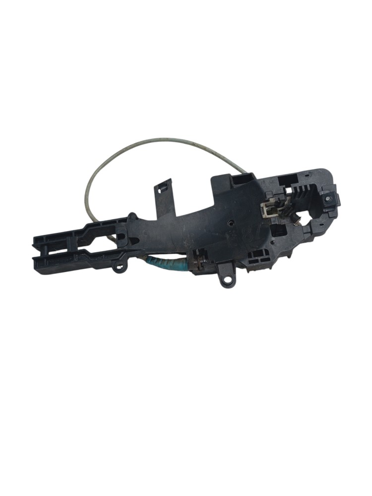 Maçaneta Externa Bmw 118i Ue71 2.0 2010 Preto 3