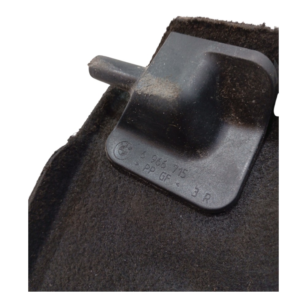 Tampão Bagagito Com Detalhe Bmw 120i 2010 Cod-6966715 Preto 5
