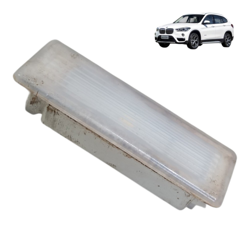 Luz Cortesia Traseira Direita Bmw X1 Turbo Flex 2.0