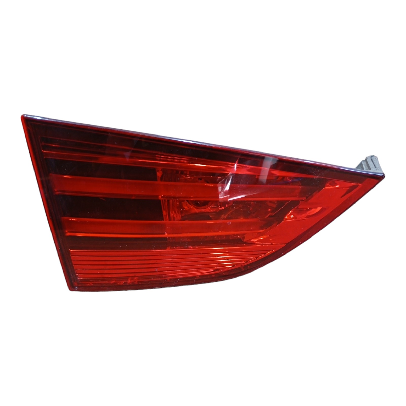 Lanterna Tampa Traseira Esquerda Bmw X1 2.0 2013 2014 2015 Esquerdo/motorista
