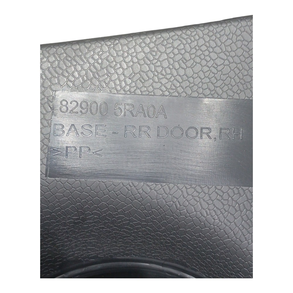 Forro porta traseira direita nissan kicks 1.6 2024 2