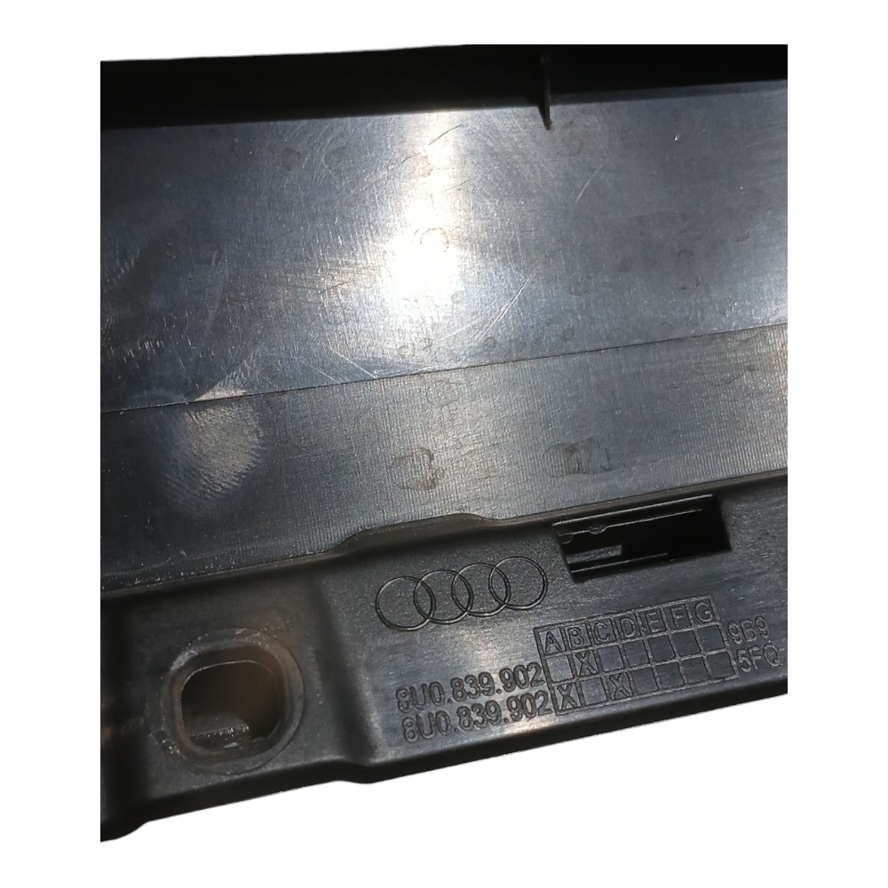 Acabamento Porta Traseira Direita Audi Q3 2.0 Turbo 2014 Preto 2