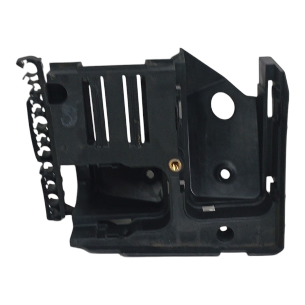 Suporte Caixa Fusível Audi A3 Sportback 2.0 Turbo 2010 2011