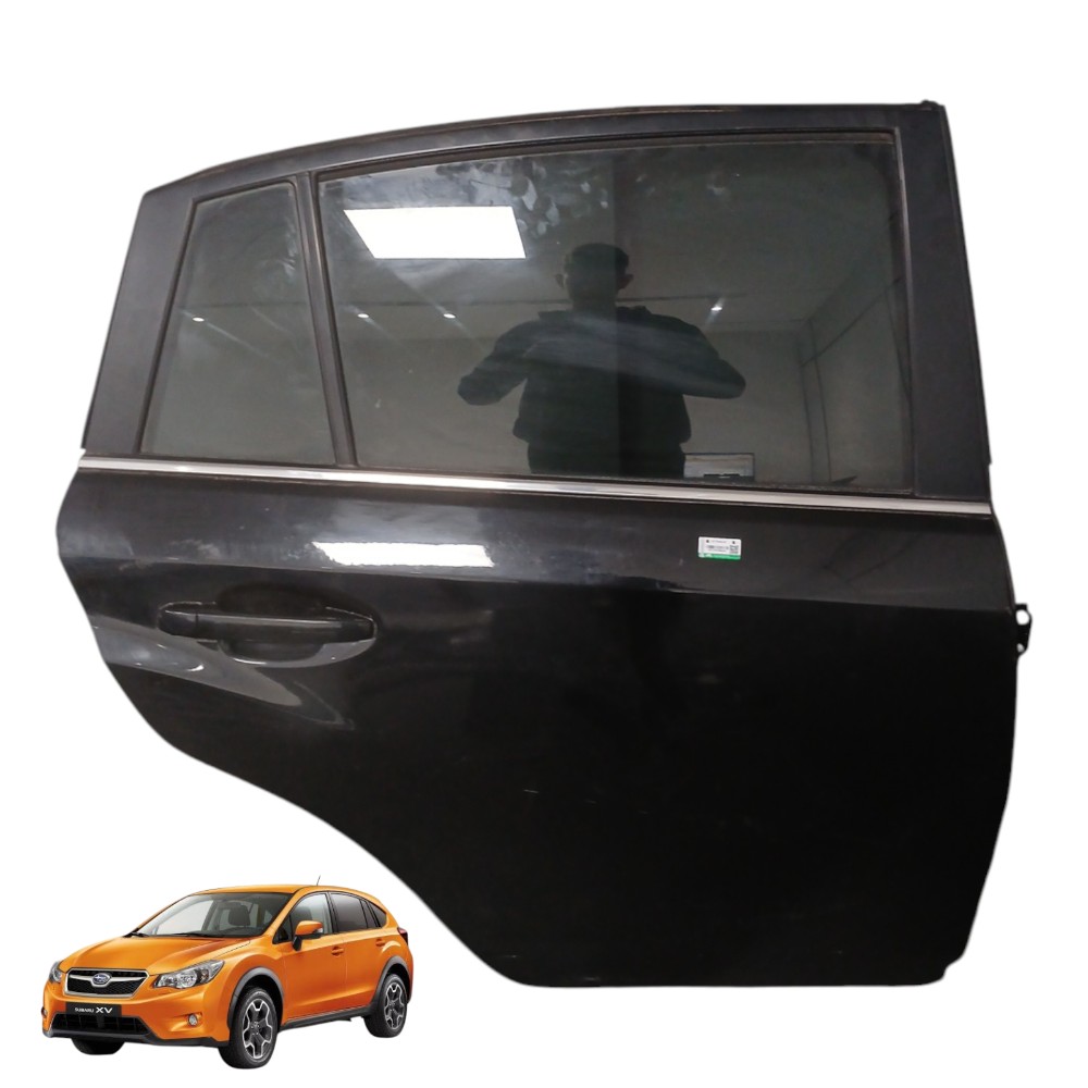 Porta Traseira Direita Completa Original Subaru Xv 2.0 2017 Traseira Direita Preto 1