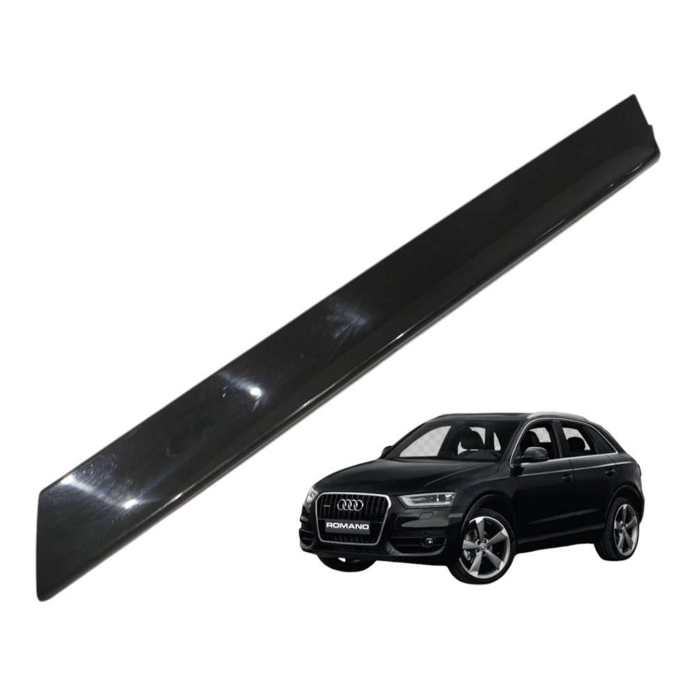 Acabamento Esquerdo Tampa Traseira Audi Q3 2.0  2014 Preto 1