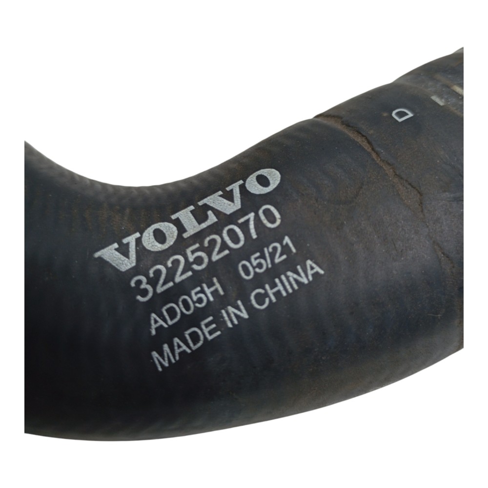 Mangueira Superior Radiador Volvo Xc60 2.0 Recharge T8 2022 3