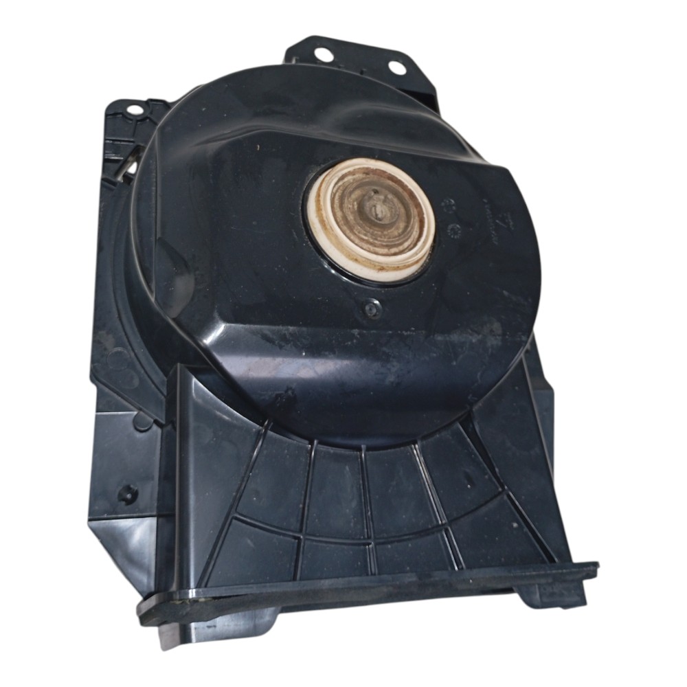Alto Falante Subwoofer Direito Bmw 118i 120i 320i  2013 5