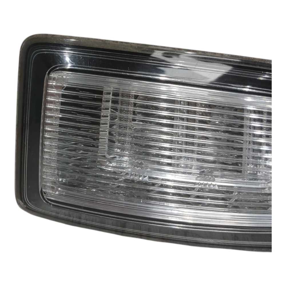 Luz Cortesia Direita Porta Malas Audi A1 1.4 2013 8×0945096 4