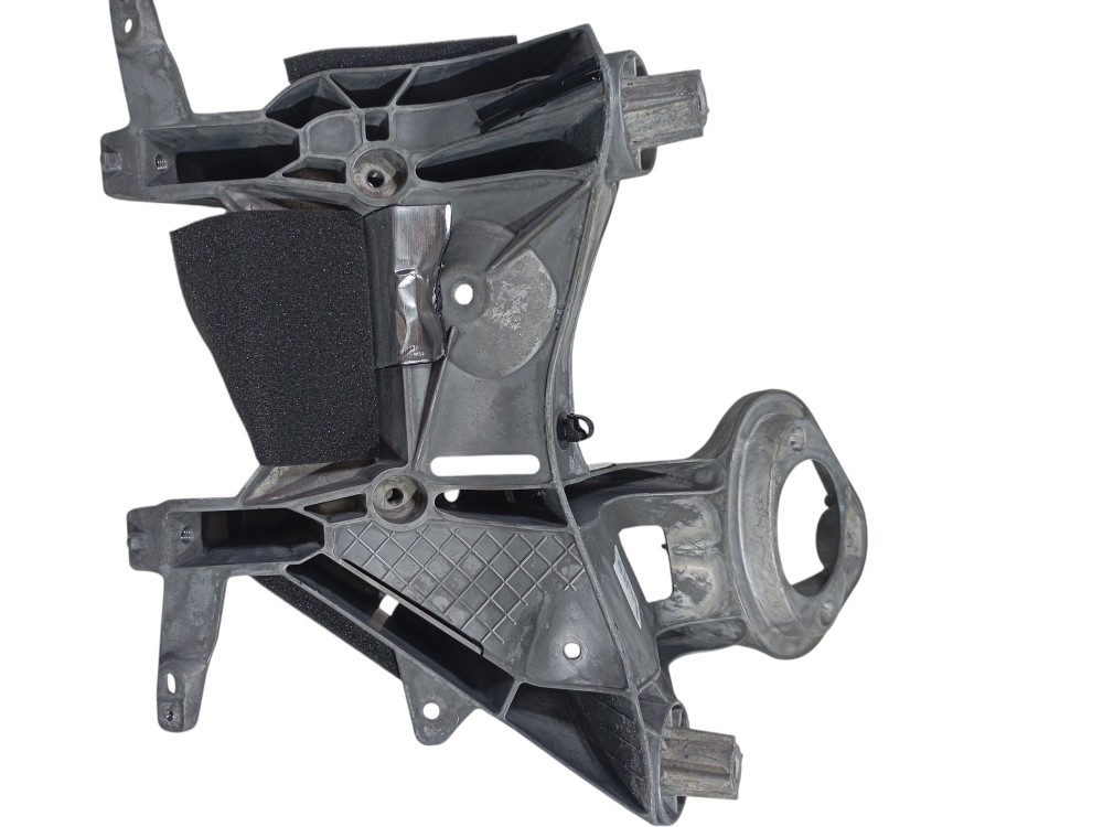 Suporte Pedal De Freio Volvo Xc60 2.0 Recharge T8 Awd 2022 6