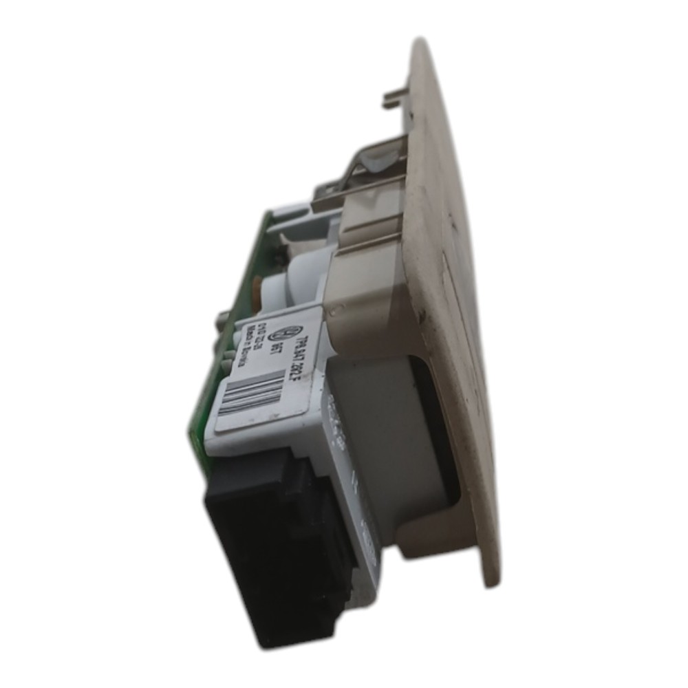 Luz Cortesia Interna Traseira Direita Vw Touareg 4.2 V8 2013 5