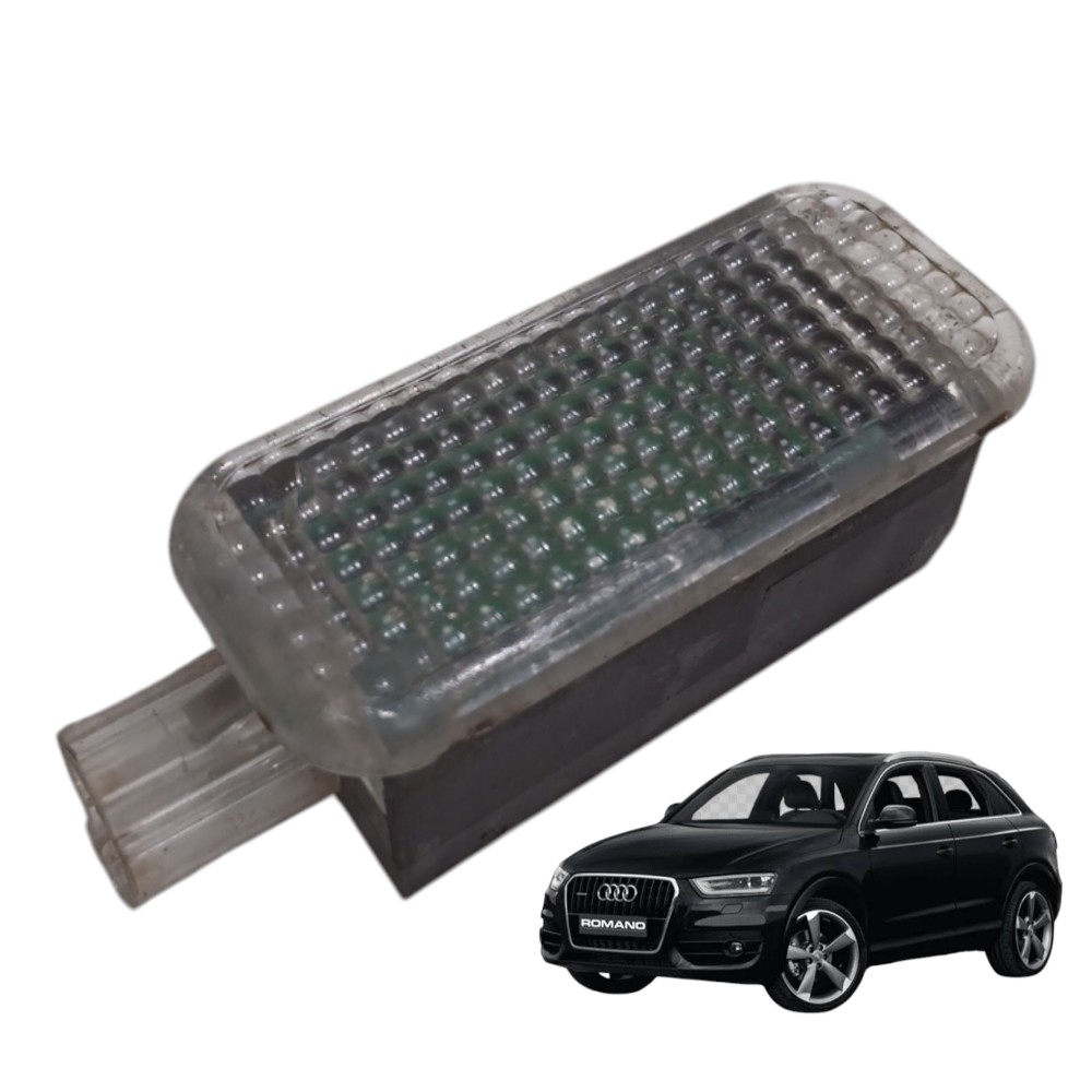 Luz Cortesia Porta Dianteira Direita Audi Q3 2.0 Turbo 2014