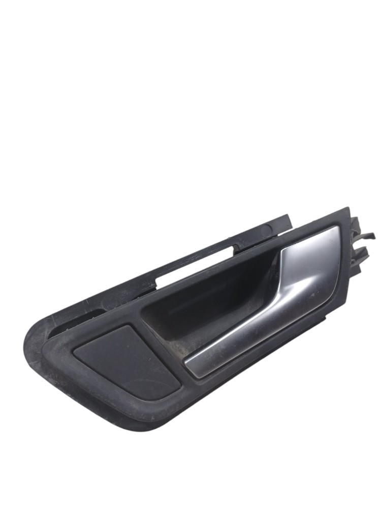 Maçaneta Interna Porta Dianteira Direita Audi Q5 2.0 T 2010 5