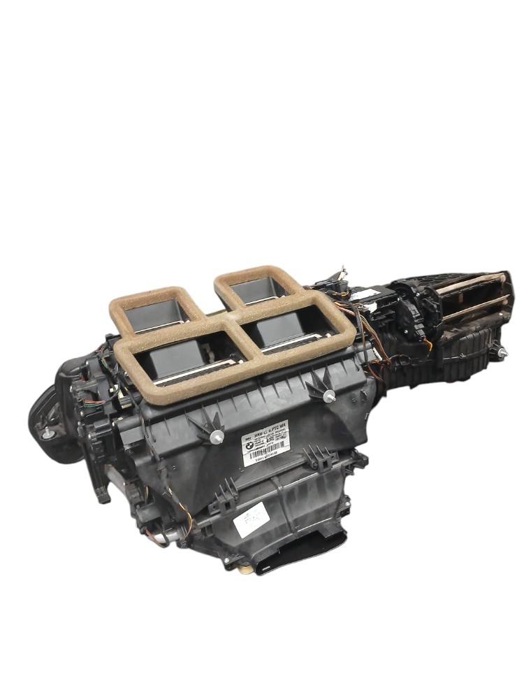 Caixa Evaporadora De Ar Bmw 320i 2.0 F30 2018