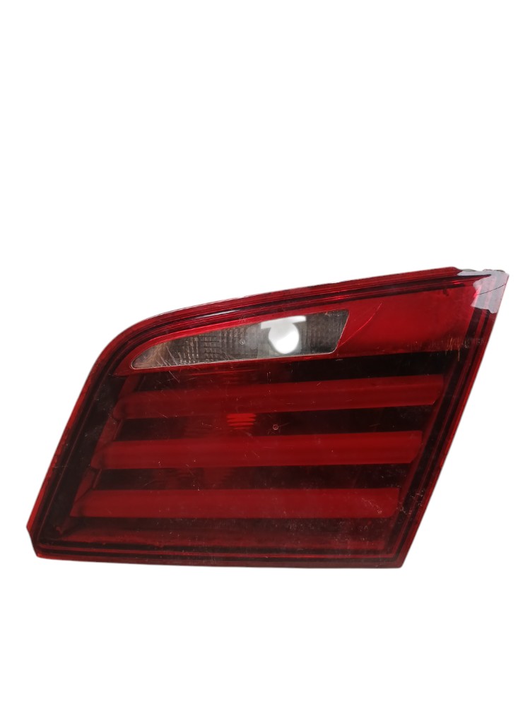 Lanterna Tampa Traseira Direit Bmw 550i 4.4 V8 2011 2012 F10 Direito/passageiro Vermelho 4