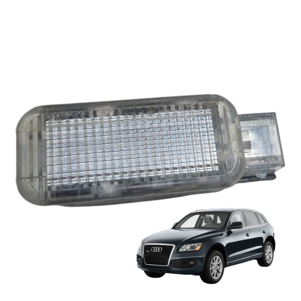 Luz Forro Porta Malas Audi Q5 2.0 Turbo Tfsi 2010 094741 7