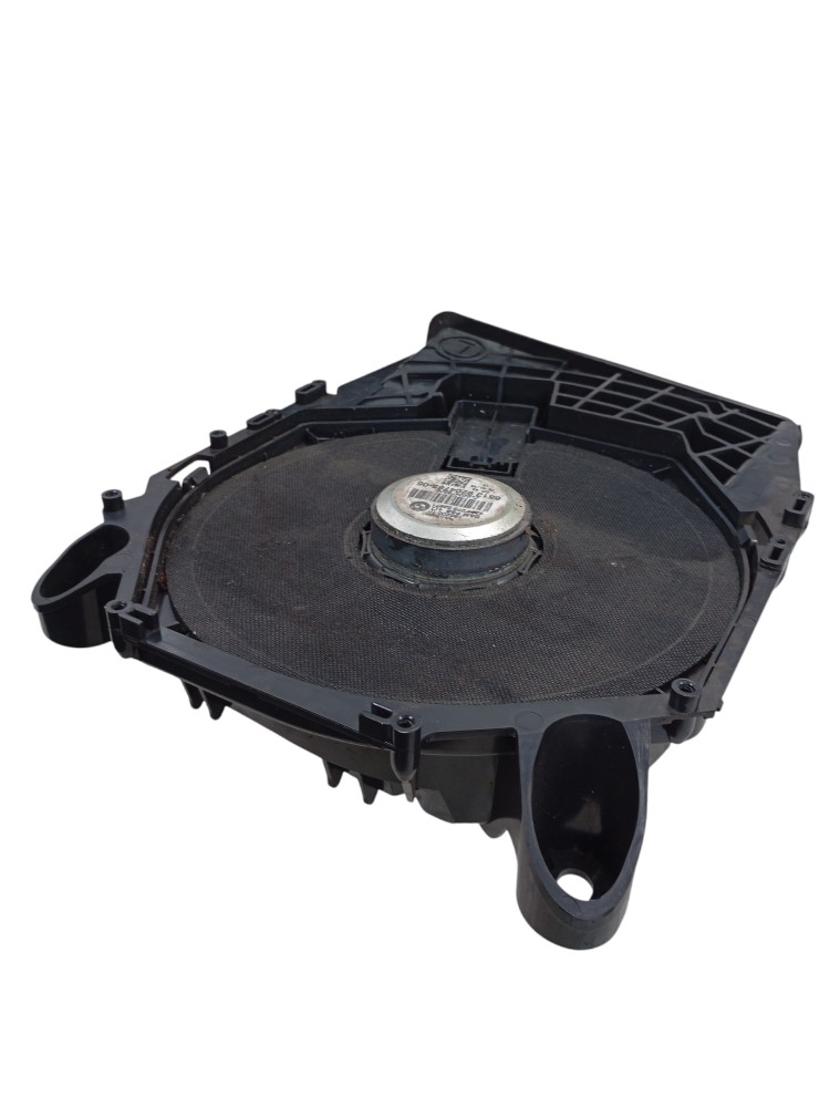 Alto Falante Subwoofer Esquerdo Bmw X1 2.0  2013 2014 2015