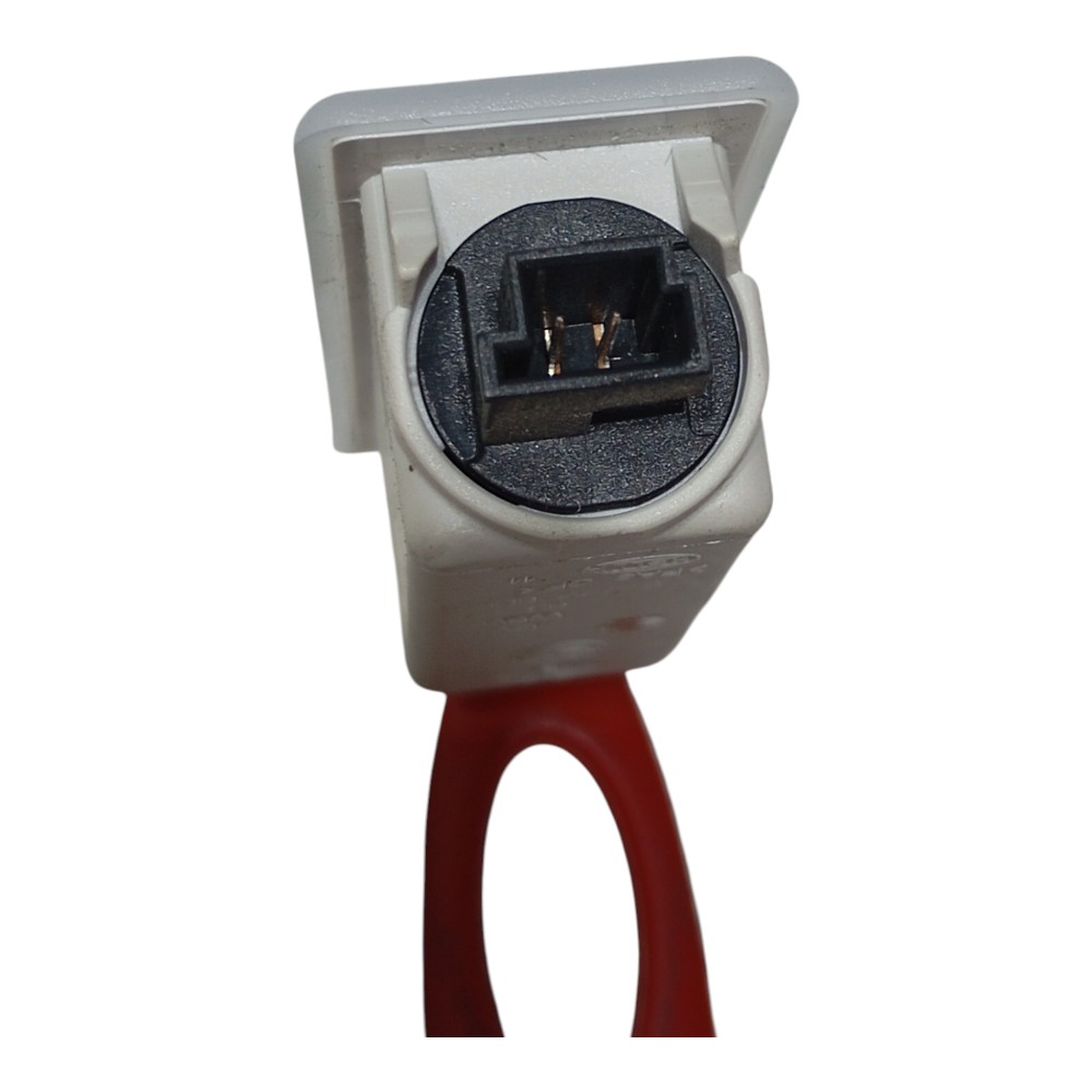 Luz Cortesia Porta Malas Bmw 118i 320i 1.6 Turbo 2013 2014 4