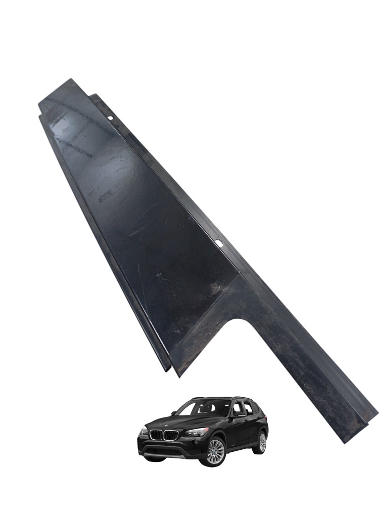 Moldura Externa Coluna Traseira Esquerda Bmw X1 2.0 2014 E84