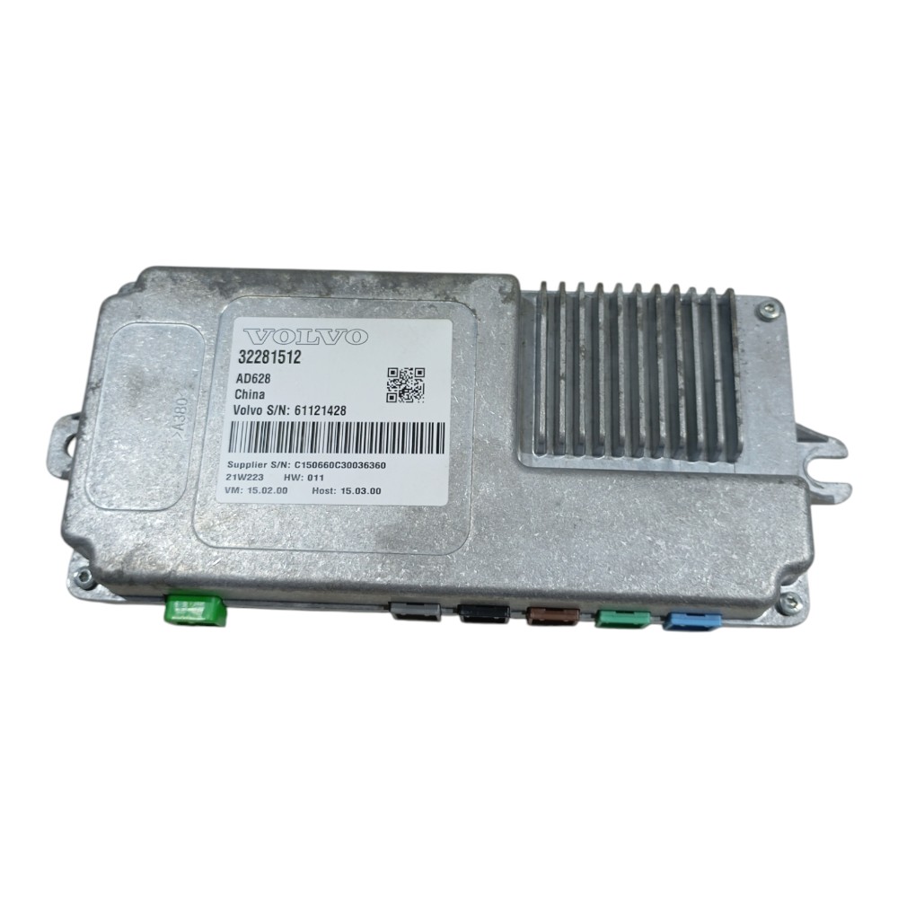 Módulo Estacionamento Volvo Xc60 2.0 Recharge T8 Awd 2022 4