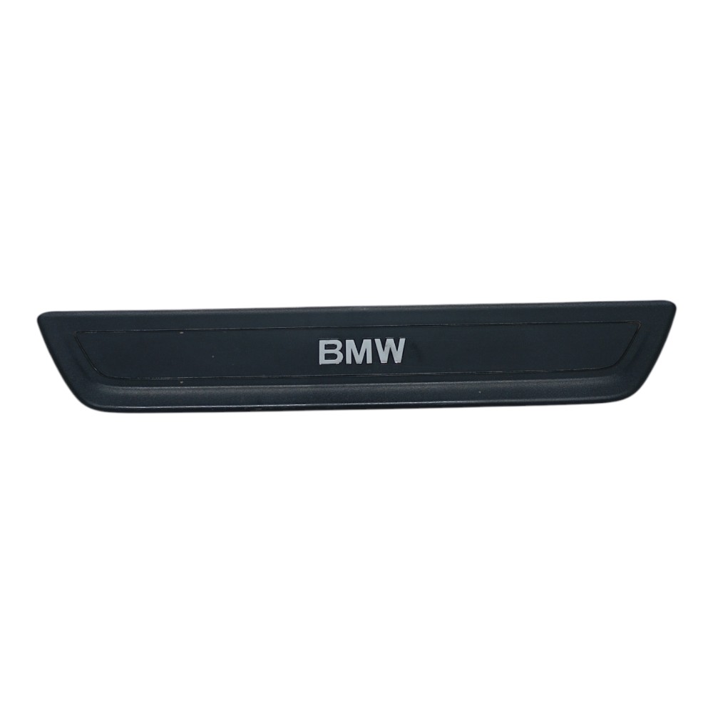 Soleira Porta Dianteira Direita Bmw X3 2.0 Turbo 2014 F25