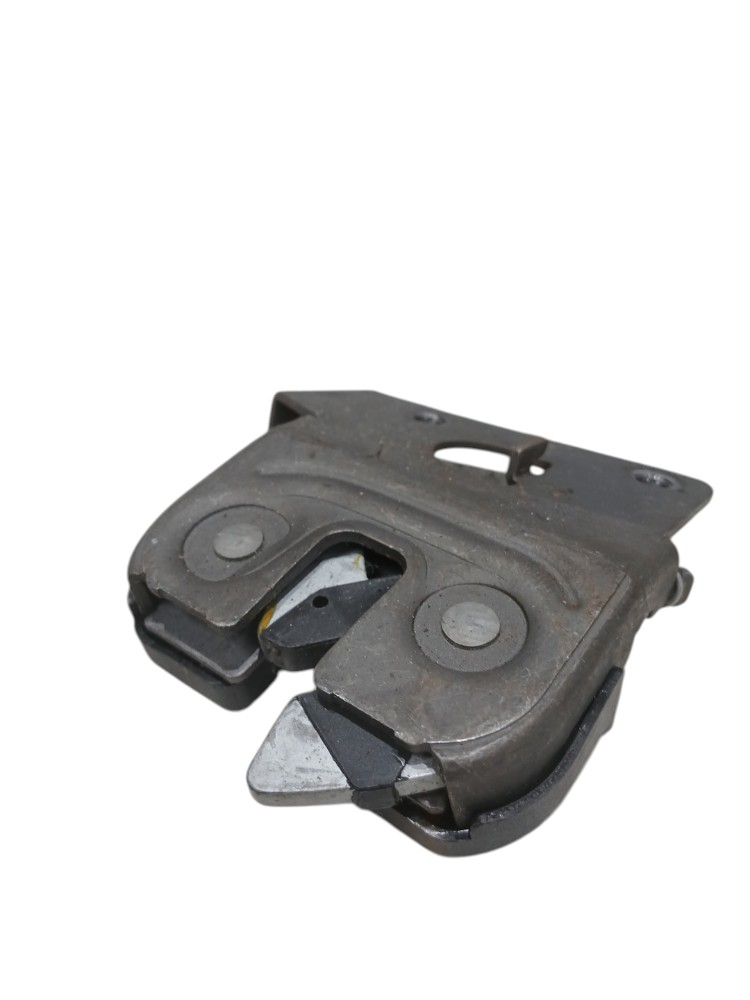 Trava Fechadura Banco Traseiro Esquer Bmw 320i 2.0 2010 2011 4