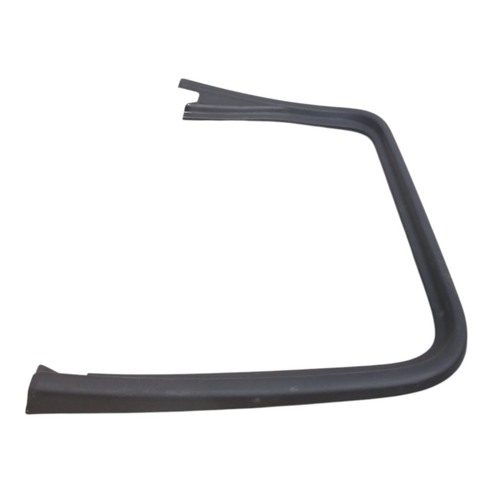 Guarnição Janela Porta Traseira Esquerda Vw Touareg 4.2 2014 4
