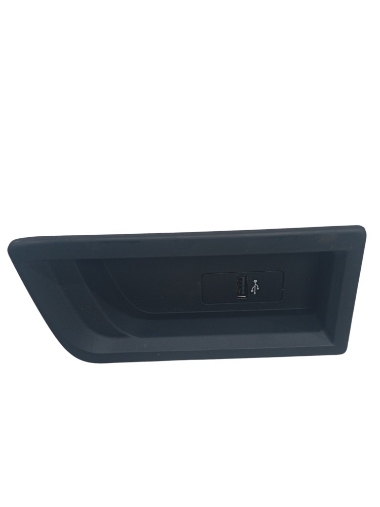 Moldura Entrada Auxiliar Tomada Usb Bmw 320i 2.0 2014 2018 3