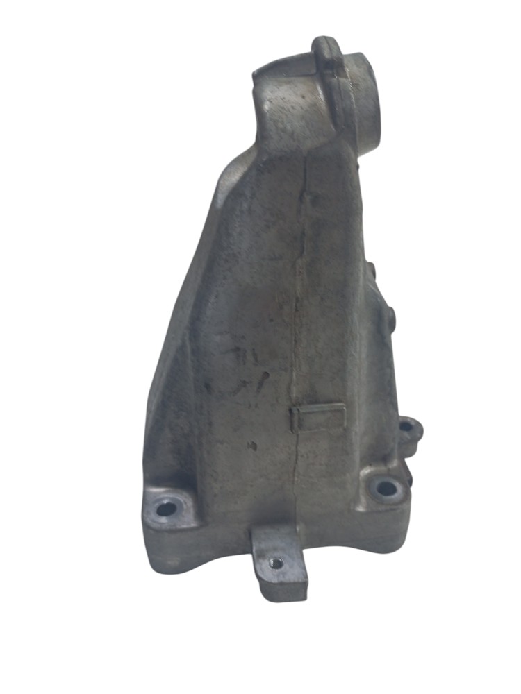 Suporte Coxin Do Motor Mercedes Benz C180 1.6 Turbo 2014 3