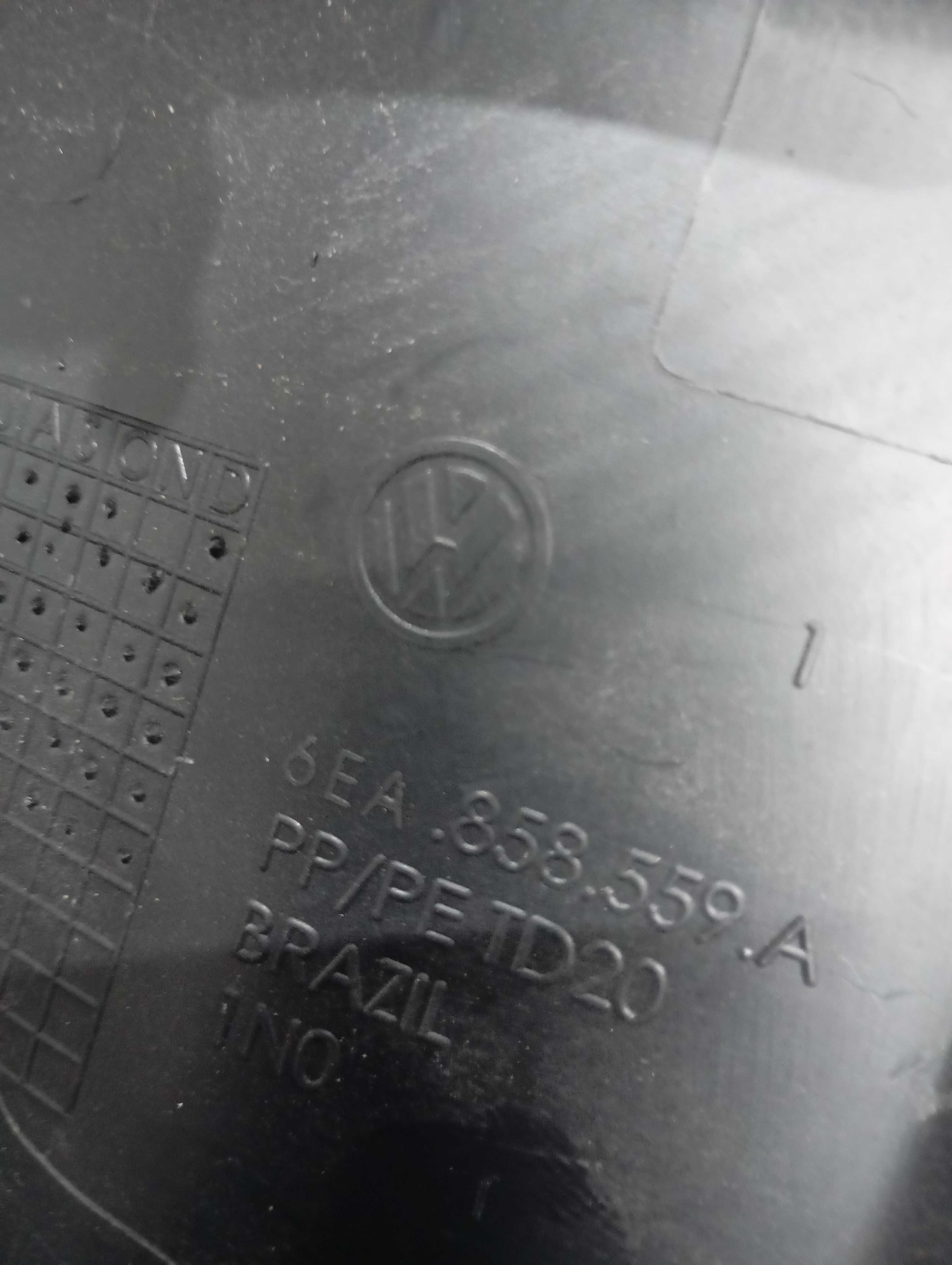 Moldura Inferior Coluna Direção Vw Nivus Highline 1.0 T 2022 2