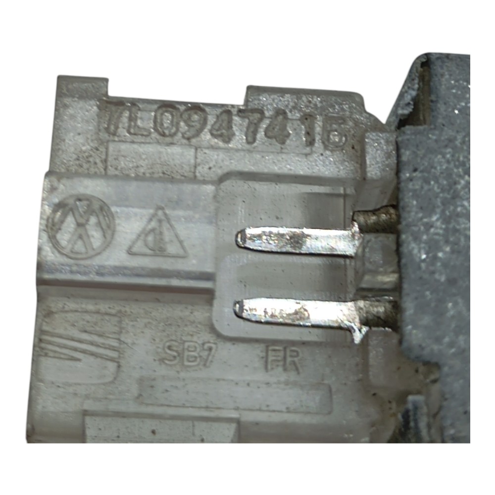 Luz Cortesia Porta Luvas Volkswagen Jetta 2.5 2007 2008 2009 2