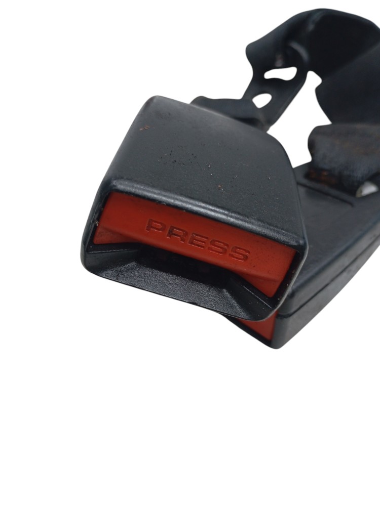Par Cinto Femea Traseiro Central Bmw 320i 2.0 2010 usado 6