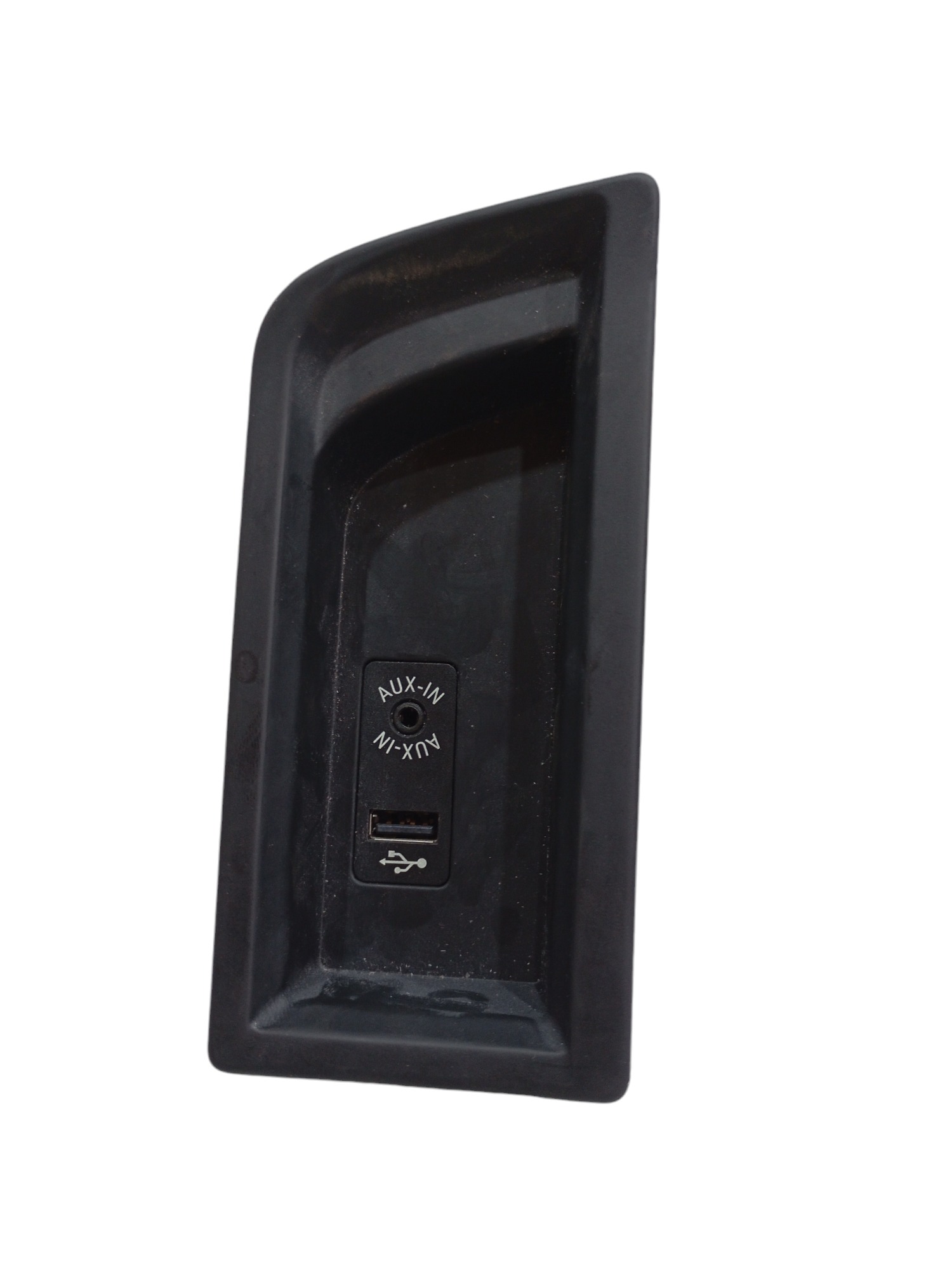Moldura Entrada Usb/Auxiliar BMW 320i 2015 Cod-105026812 6