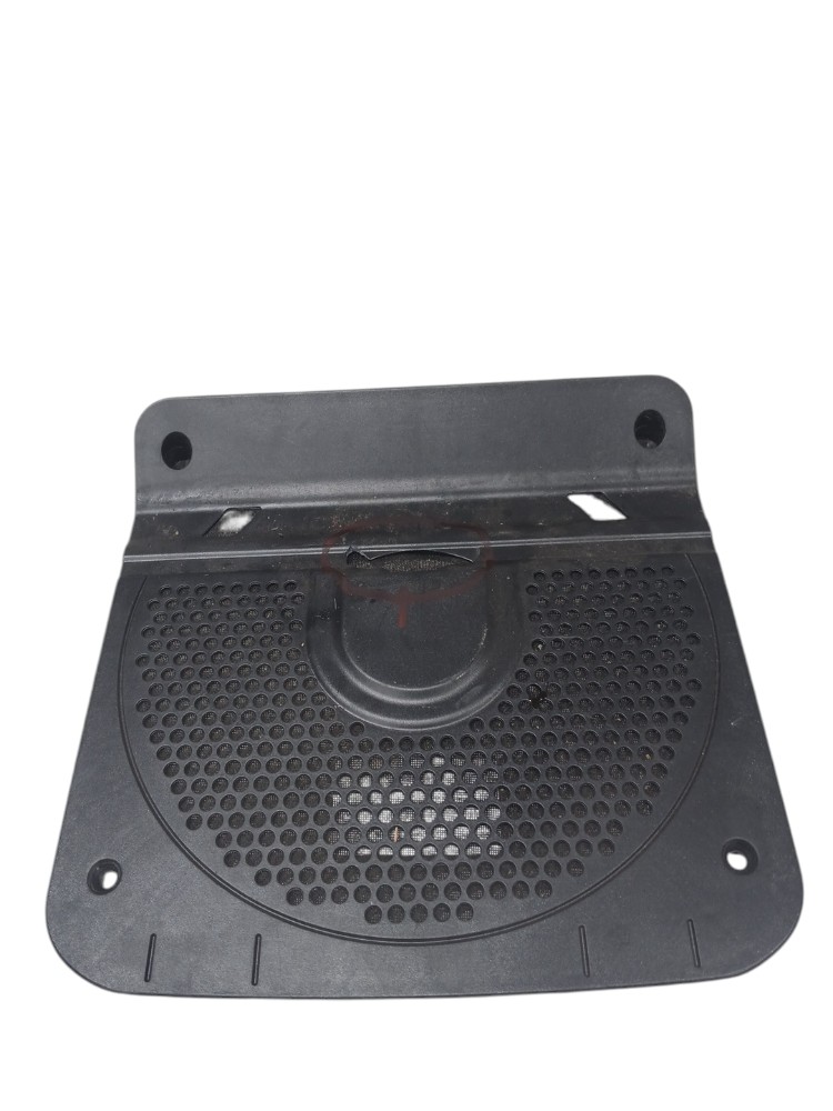 Tela grade subwoofer dianteira bmw 320i 2.0 f30 2018 6