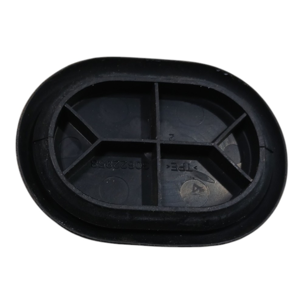 Parafusos E Acabamentos Interior Volvo Xc60 2.0 T8 Awd 2022 4