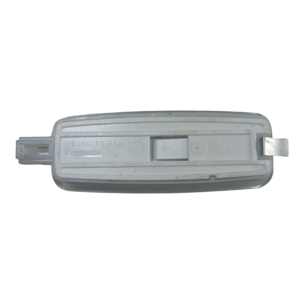 Luz Cortesia Quebra Sol Audi Q3 2.0 Turbo 2014 4h0947105d 3