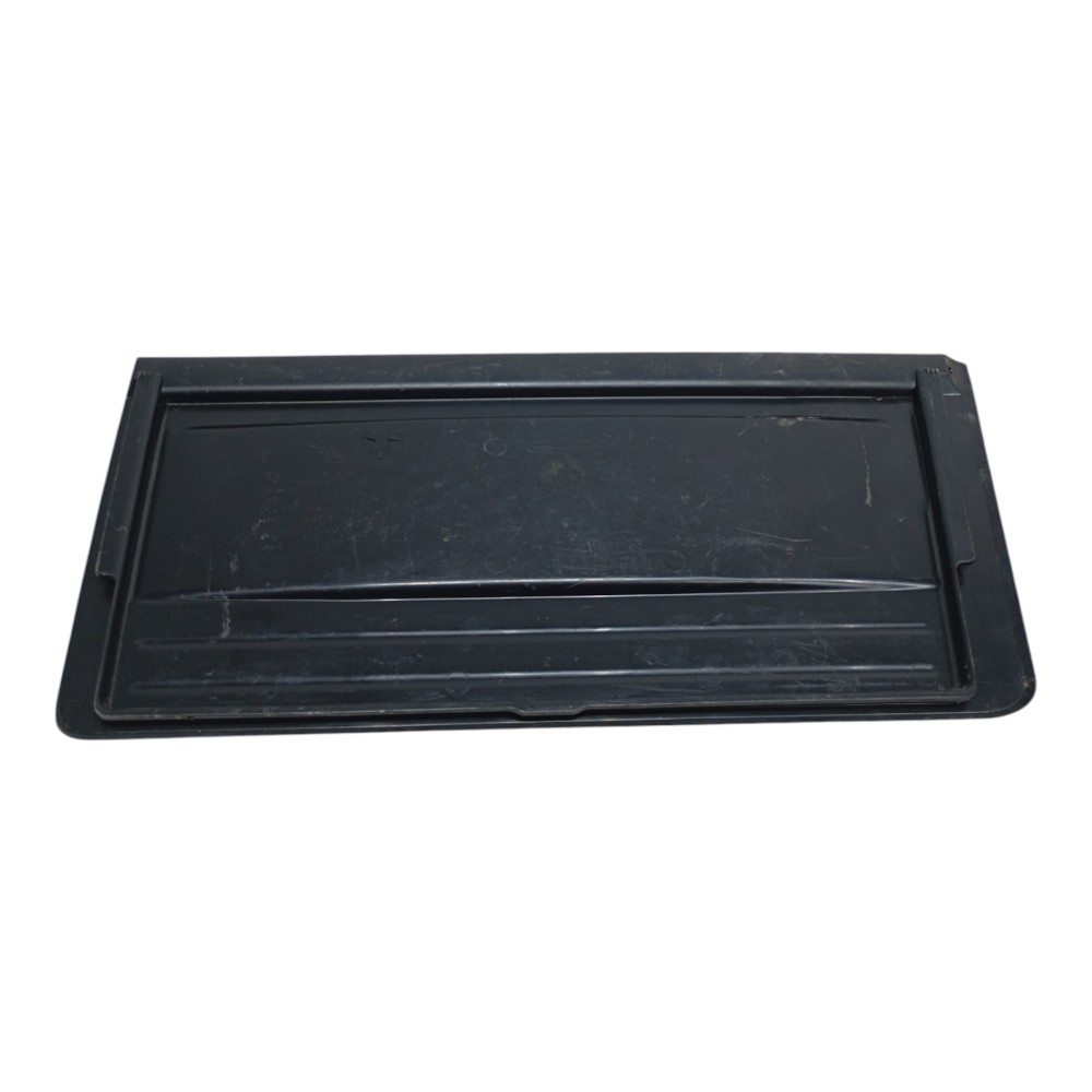 Tampa Lateral Direita Porta Malas Volkswagen Jetta 2.5 2007 3
