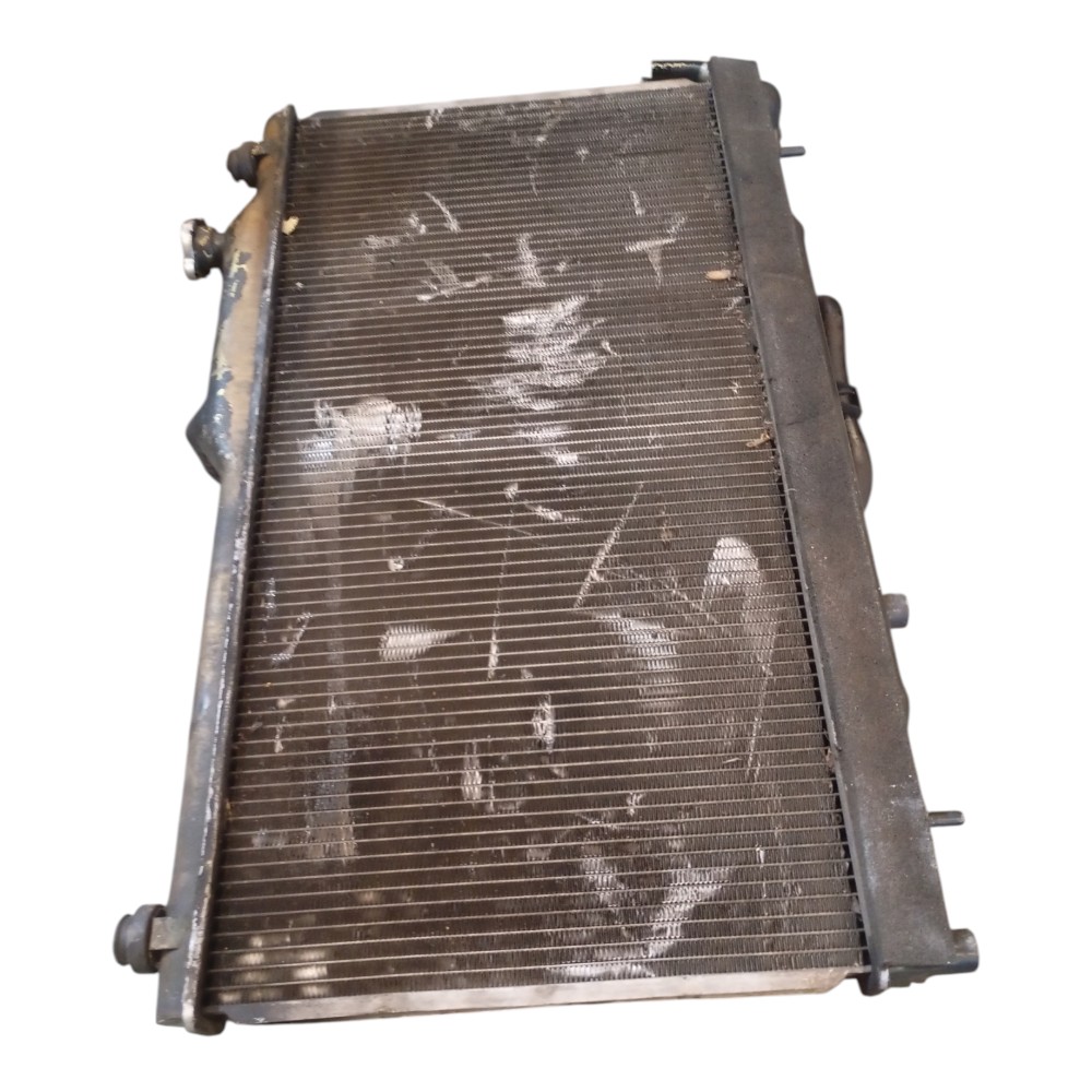 Radiador De Água Bmw 325i 2.5 1999 2000 2001 2002 2003 E46 6
