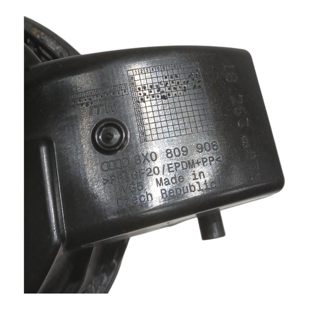 Portinhola Tanque Combustível Audi A1 1.4 Tfsi 2012 2013 Azul 2013 2