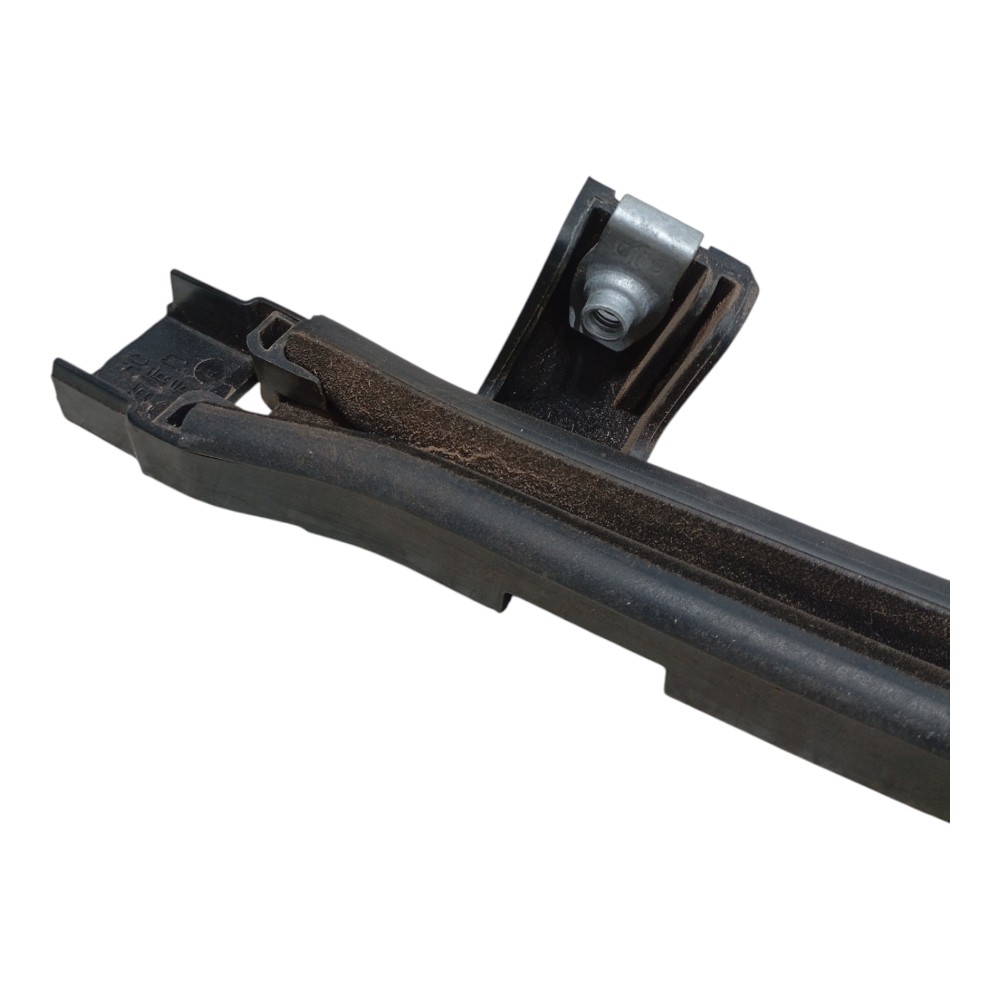 Guia Vidro Traseiro Direito Byd Han Awd Gs 680ev 2022 2023 3
