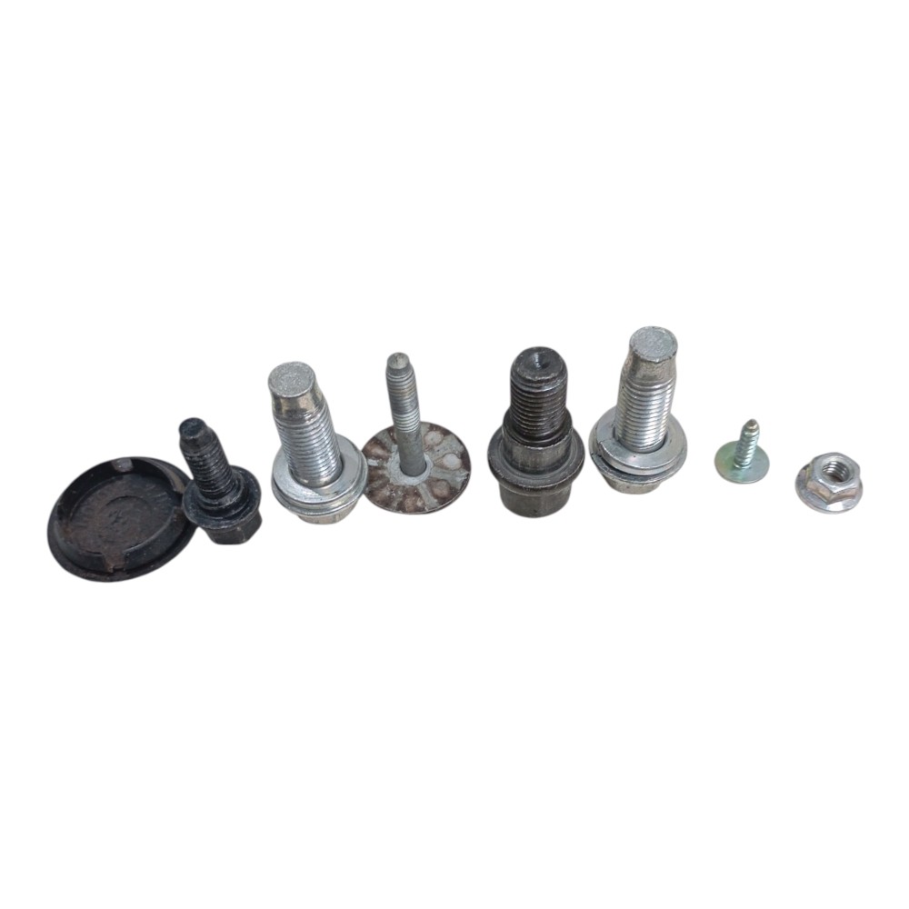 Kit Parafuso Dobradiça Porta Diant Esq Kia Sportage 2.0 2013 2