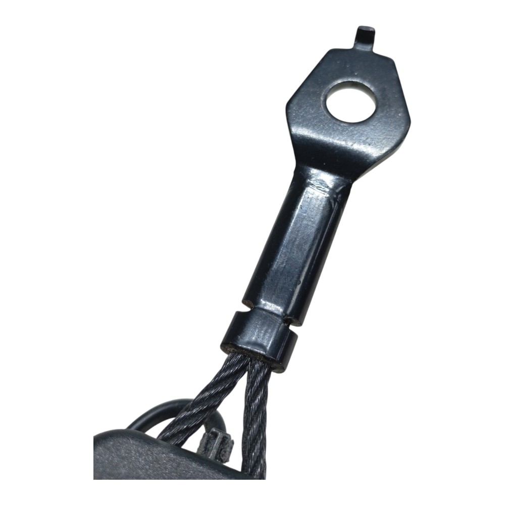 Engate cinto dianteiro esquerdo Mercedes benz a250 2.0 2015 6