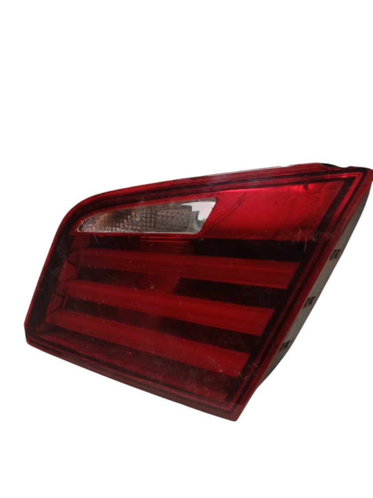 Lanterna Tampa Traseira Direit Bmw 550i 4.4 V8 2011 2012 F10 Direito/passageiro Vermelho 3