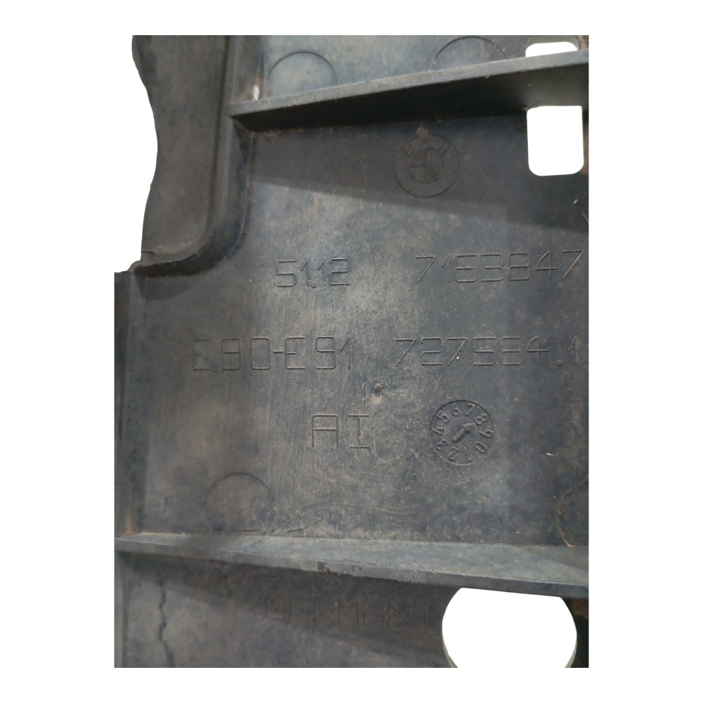 Suporte Inferior Parachoque Traseiro Bmw 320i 2.0 2009 2011 2