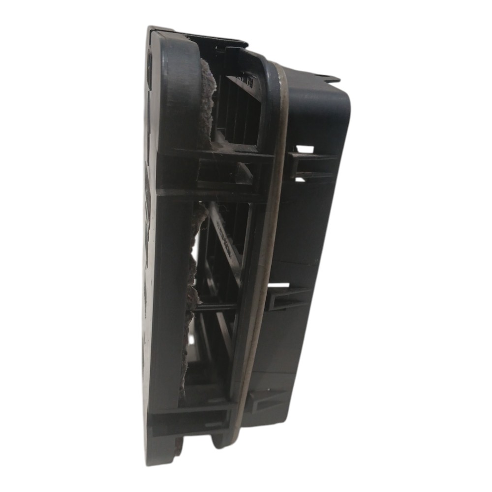 Grade Saida Ventilação Traseira Esquerda Bmw X1 2.0 Asp 2011