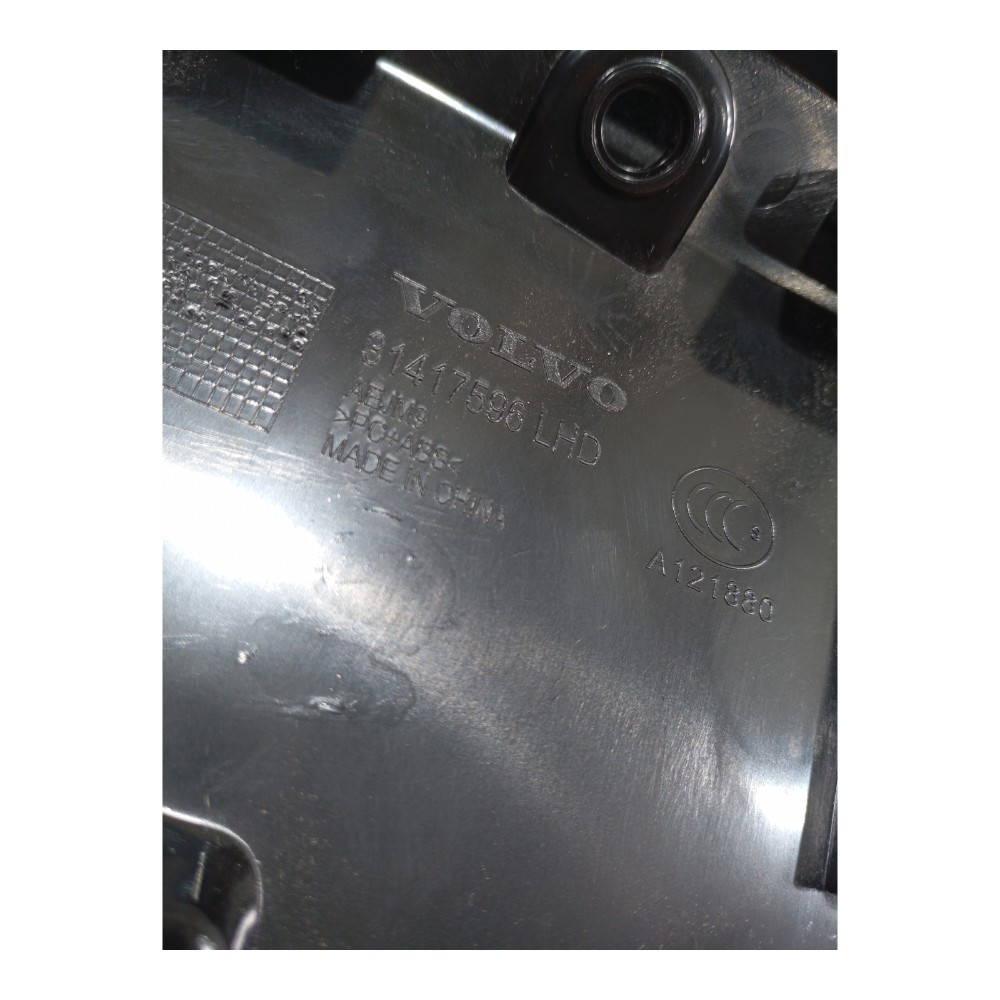 Tampa Porta Luvas Volvo Xc60 2.0 Recharge T8 2022 31417596 3