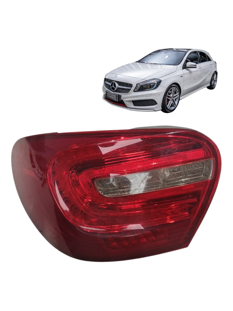 Lanterna Traseira Esquerda Mercedes A250 2015 led Queimado 7