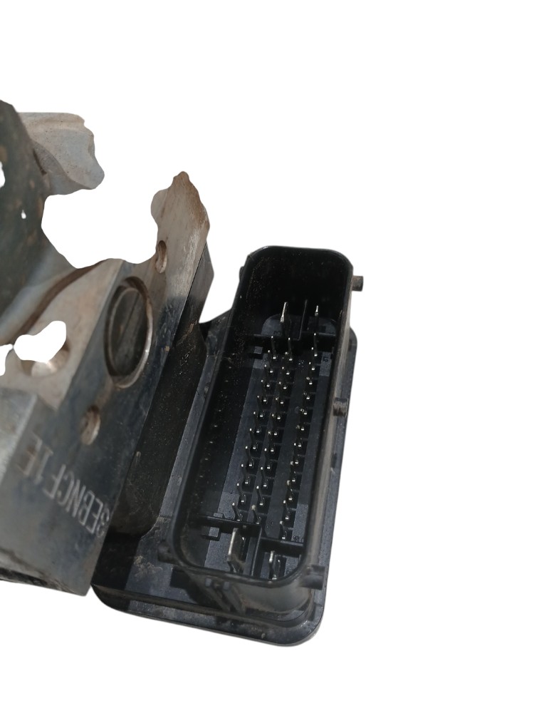 Módulo Do Freio Abs Hyundai Ix35 2.0 2015 2016 Cod 5wy7e11e 8