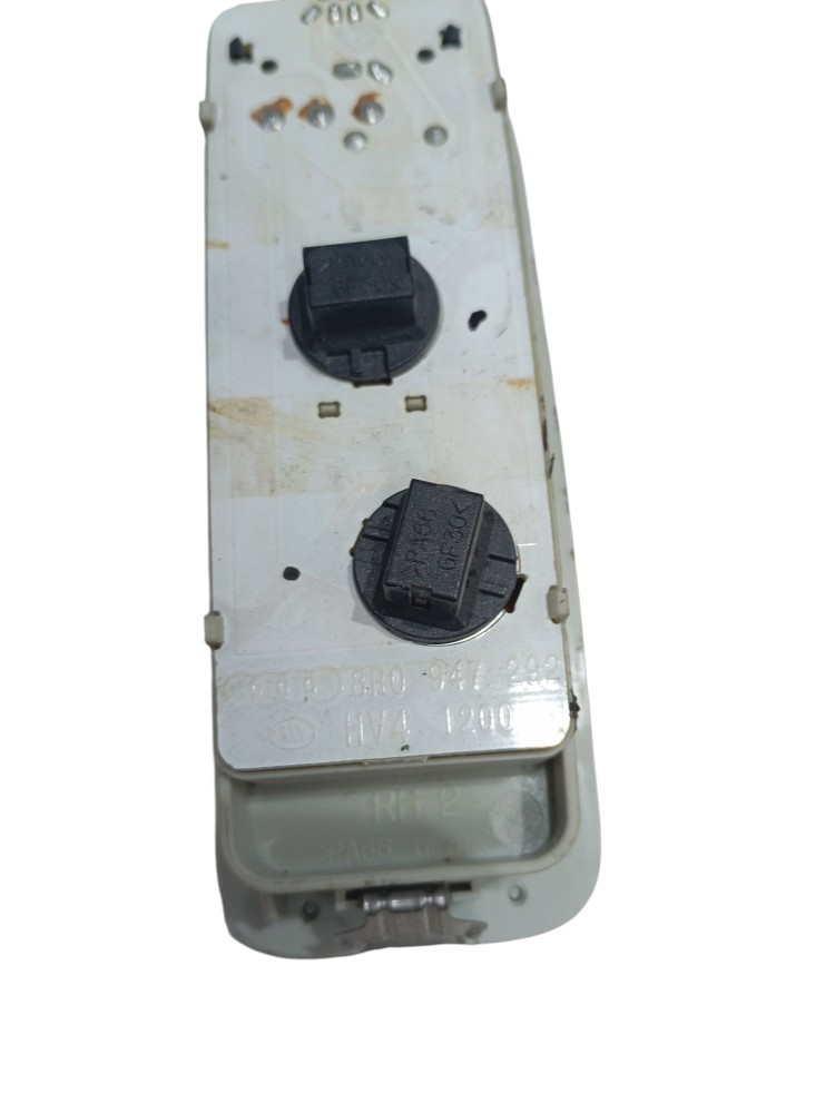 Luz Teto Cortesia Traseira Direita Audi Q5 2.0 Turbo 2010 7