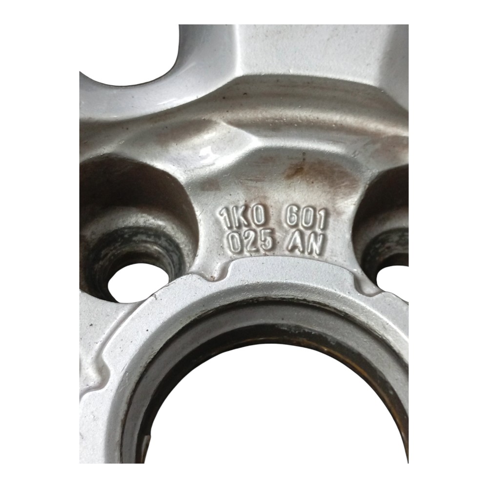 Roda Traseira Direita Aro 17 Volkswagen Jetta 2.5 2007 2008 2