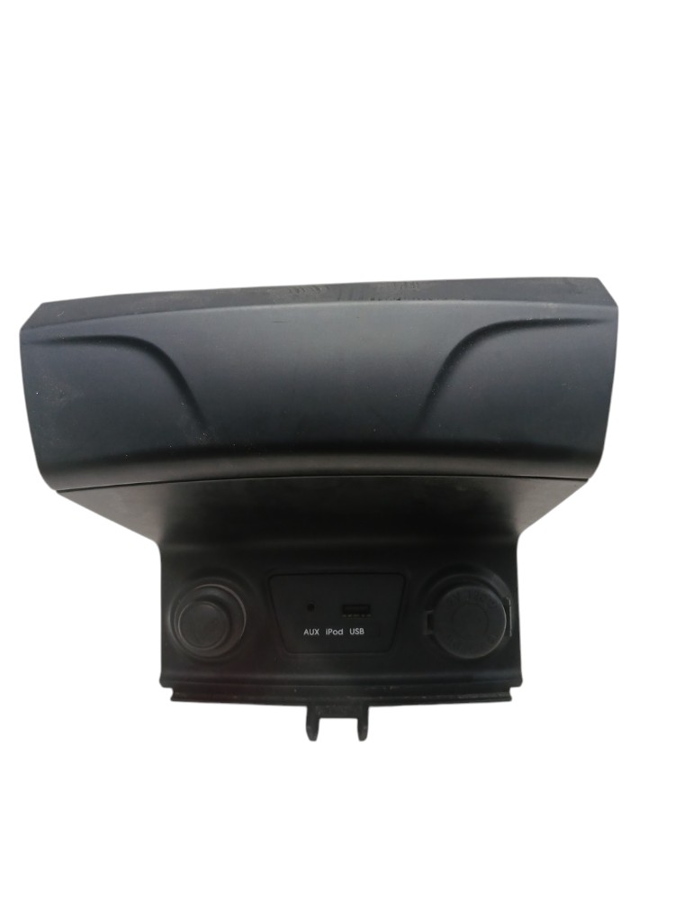 Moldura Console Central Entrada Usb Hyundai Ix35 2.0 2016
